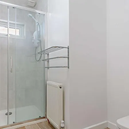 Holiday home 4 Bed In 83574